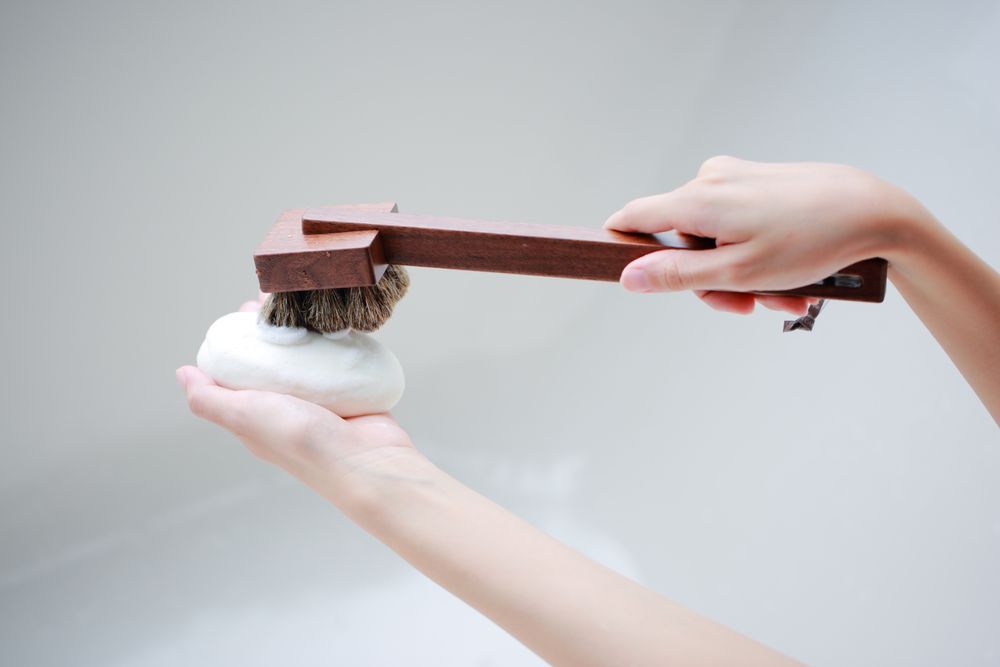 Design objects - Body brush long semi-hard, SUVÉ Collection  - SHAQUDA