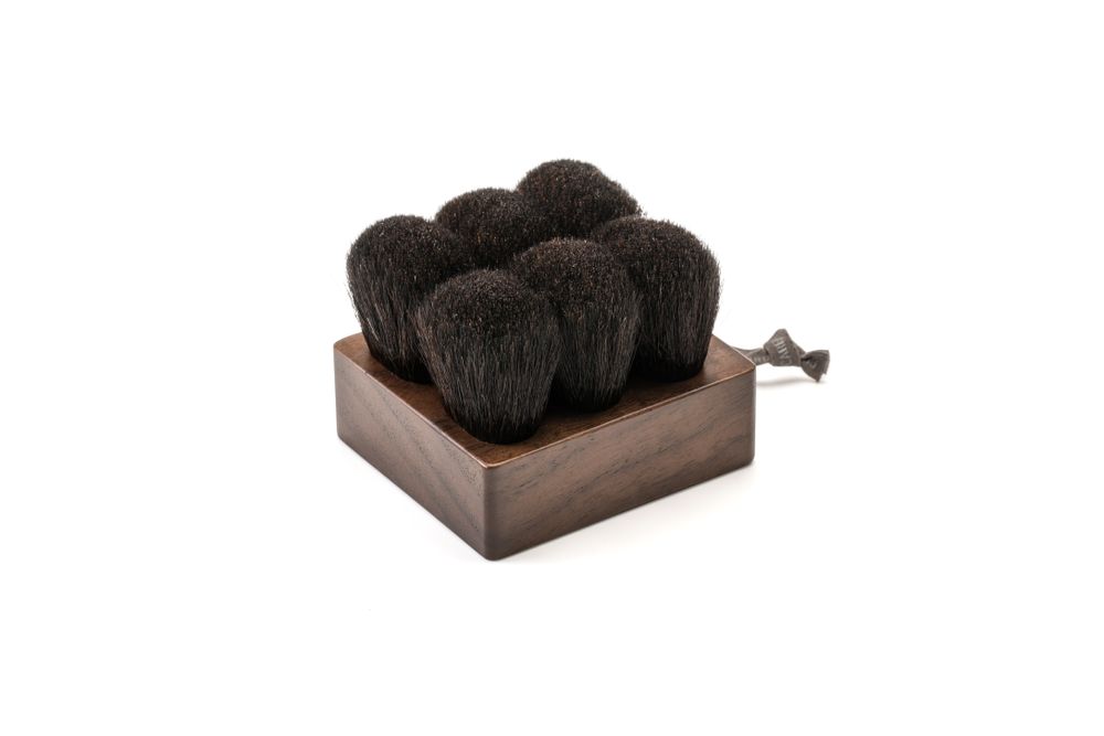 Design objects - Body brush short hard, SUVÉ Collection - SHAQUDA
