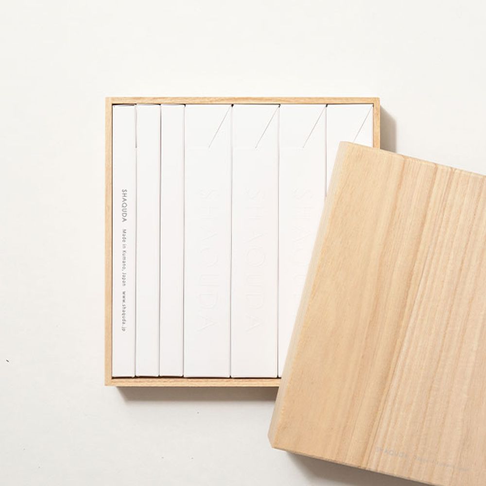 Design objects - 5 Brushes & Stand, UBU Collection - SHAQUDA