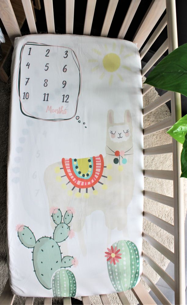 Bed linens - MONTHLY CRIB SHEET LLAMA PRINT MILESTONE - PETIT ALO