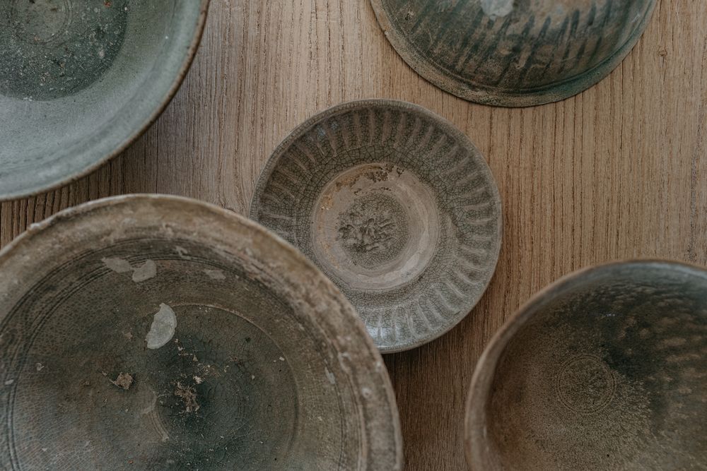 Ceramic - Plates of the Ming Dynasty - ATMOSPHÈRE D'AILLEURS