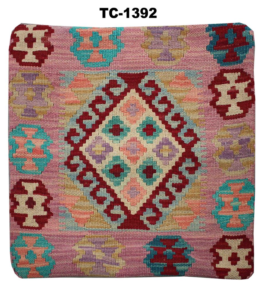 Coussins textile - Cushions and accessories - ORNATE