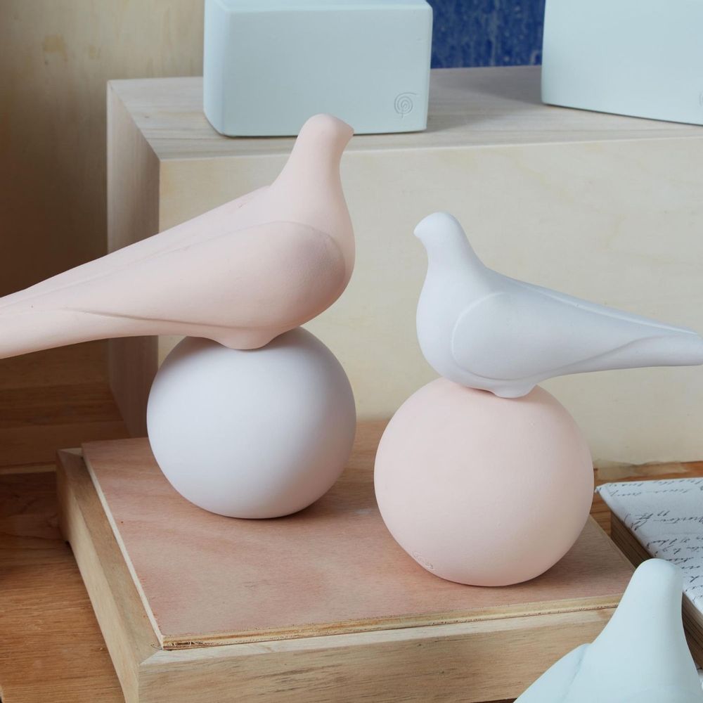 Sculptures, statuettes et miniatures - Statue Colombe On Sphère - SOPHIA ENJOY THINKING
