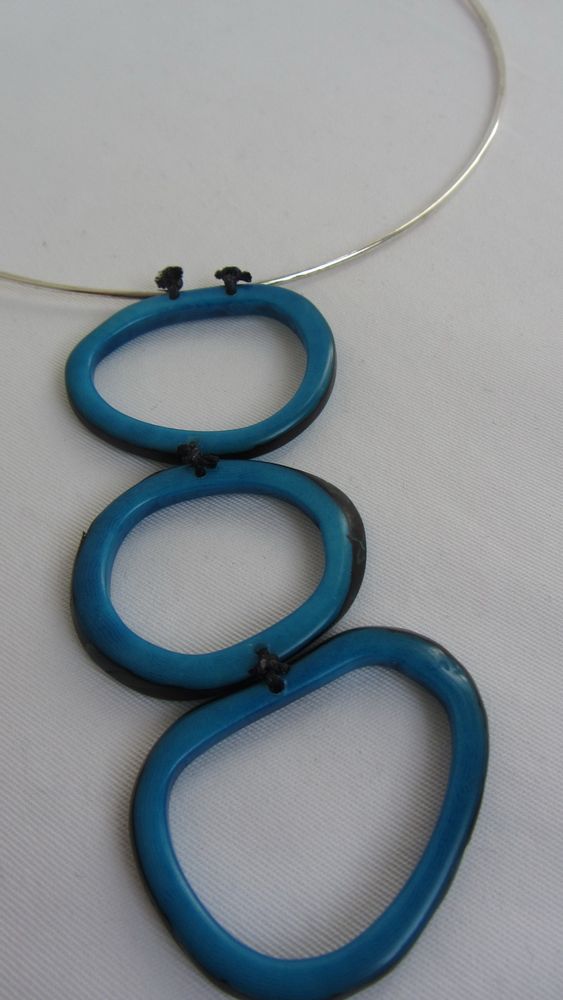 Quincaillerie d'art - Calamar grand en Tagua. Ivoire végétal - TIERRATAGUA & CREATIERRA