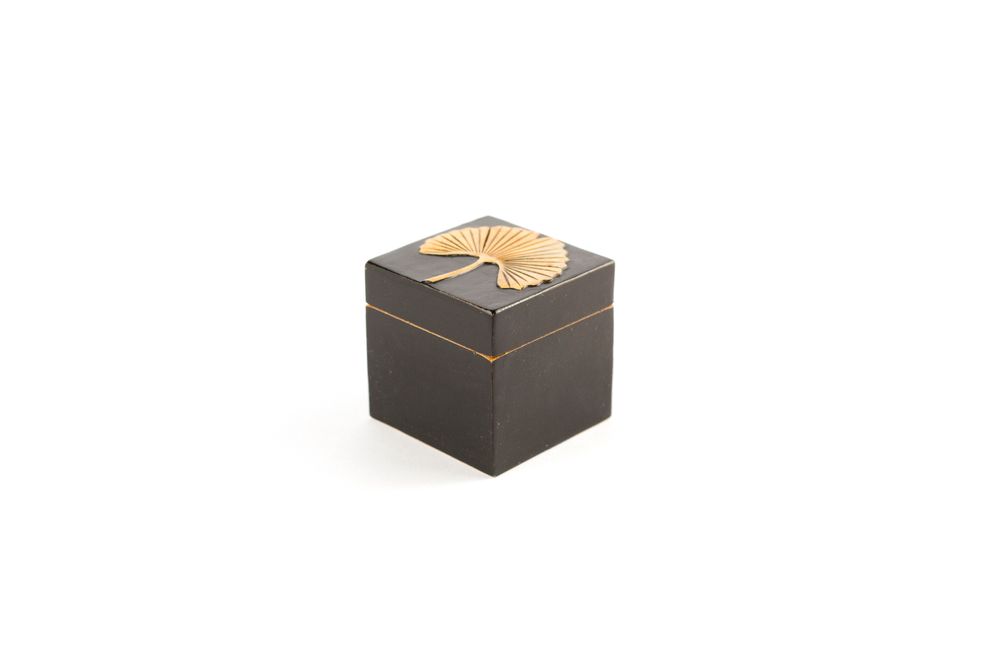 Objets de décoration - Trivet and boxes in stone with Ginkgo design - L INDOCHINEUR X RIVÊT
