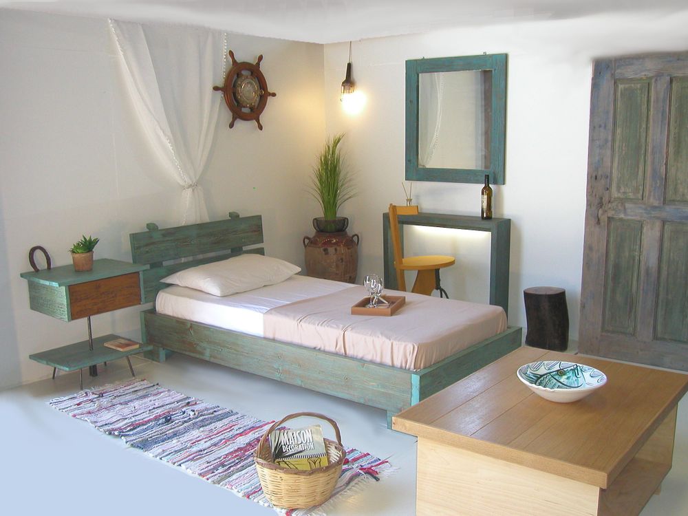 Lits - Lit Philosopher en bois massif - LIVING MEDITERANEO
