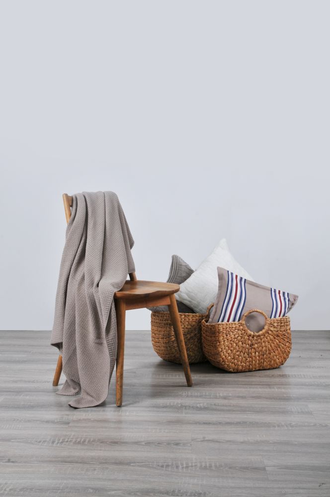 Throw blankets - Molly & Carmen Throw - L'APPARTEMENT