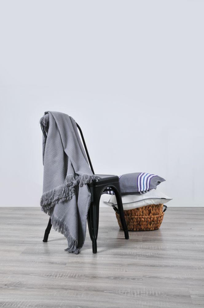 Throw blankets - Molly & Carmen Throw - L'APPARTEMENT