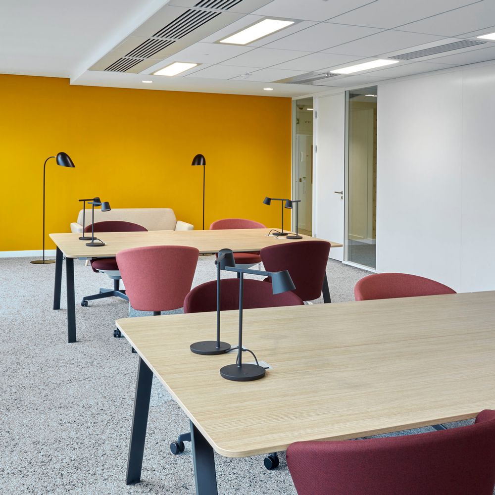 Desks - Delta by Bene Office - BENE