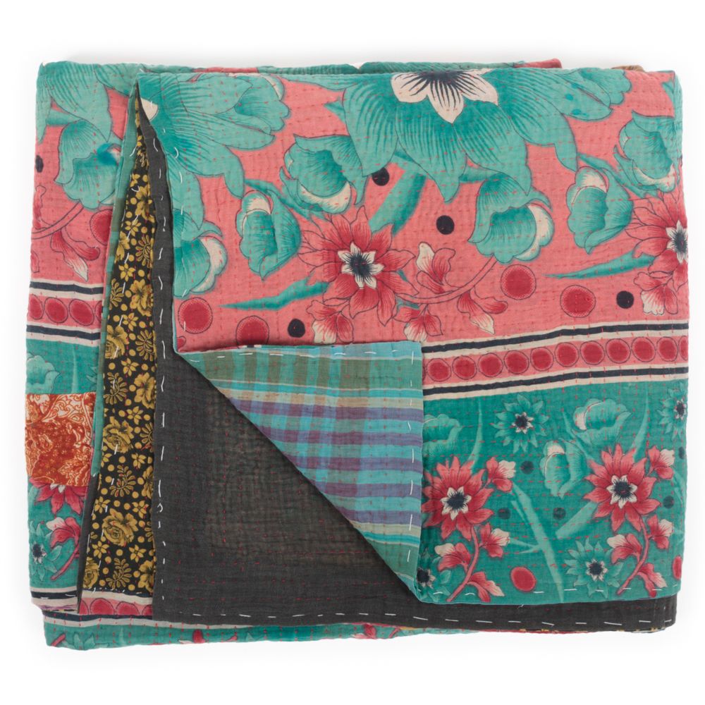 Fabric cushions - Throws and cushions Central Asia - LE MONDE SAUVAGE BEATRICE LAVAL