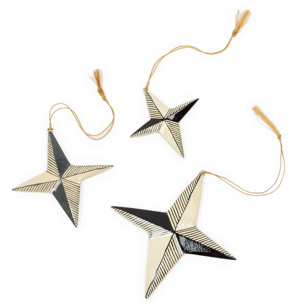 Christmas garlands and baubles - Decorative balls and stars - LE MONDE SAUVAGE BEATRICE LAVAL