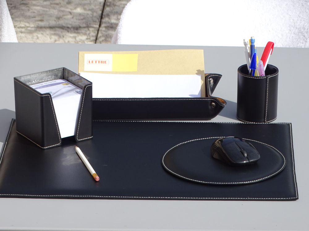 Other office supplies - LEATHER ARTICLES FOR WORK AT HOME & AT THE OFFICE - MIDIPY