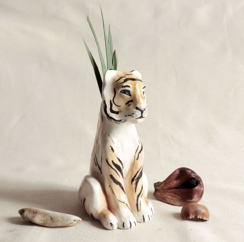 Vases - SCULPTURE VASE TIGRE - MARTA JORIO // CERAMICS, PRINTS AND TEXTILES