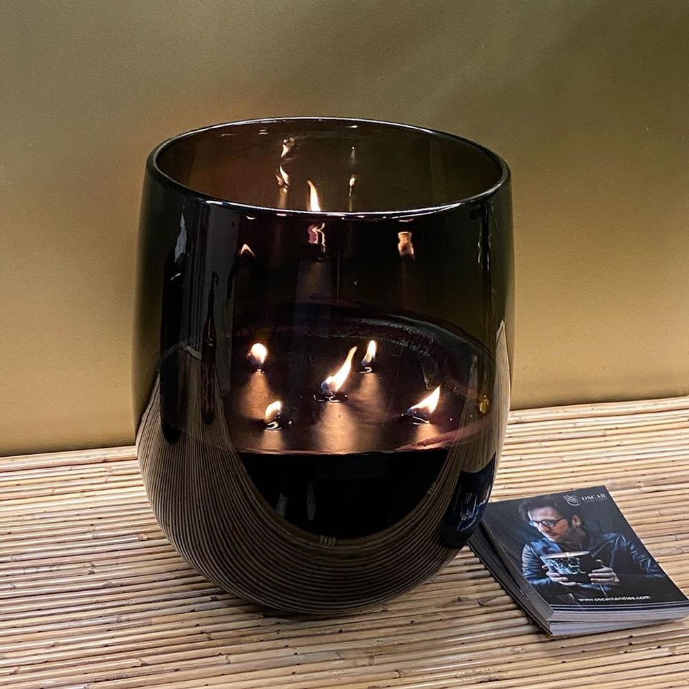 Cadeaux - Bougie en verre soufflé noir délavé - OSCAR LUXURY CANDLES