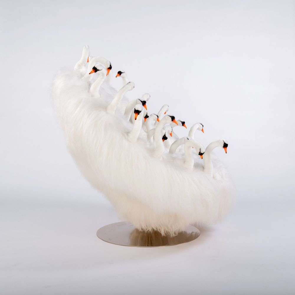 Design objects - Swan chair - APCOLLECTION