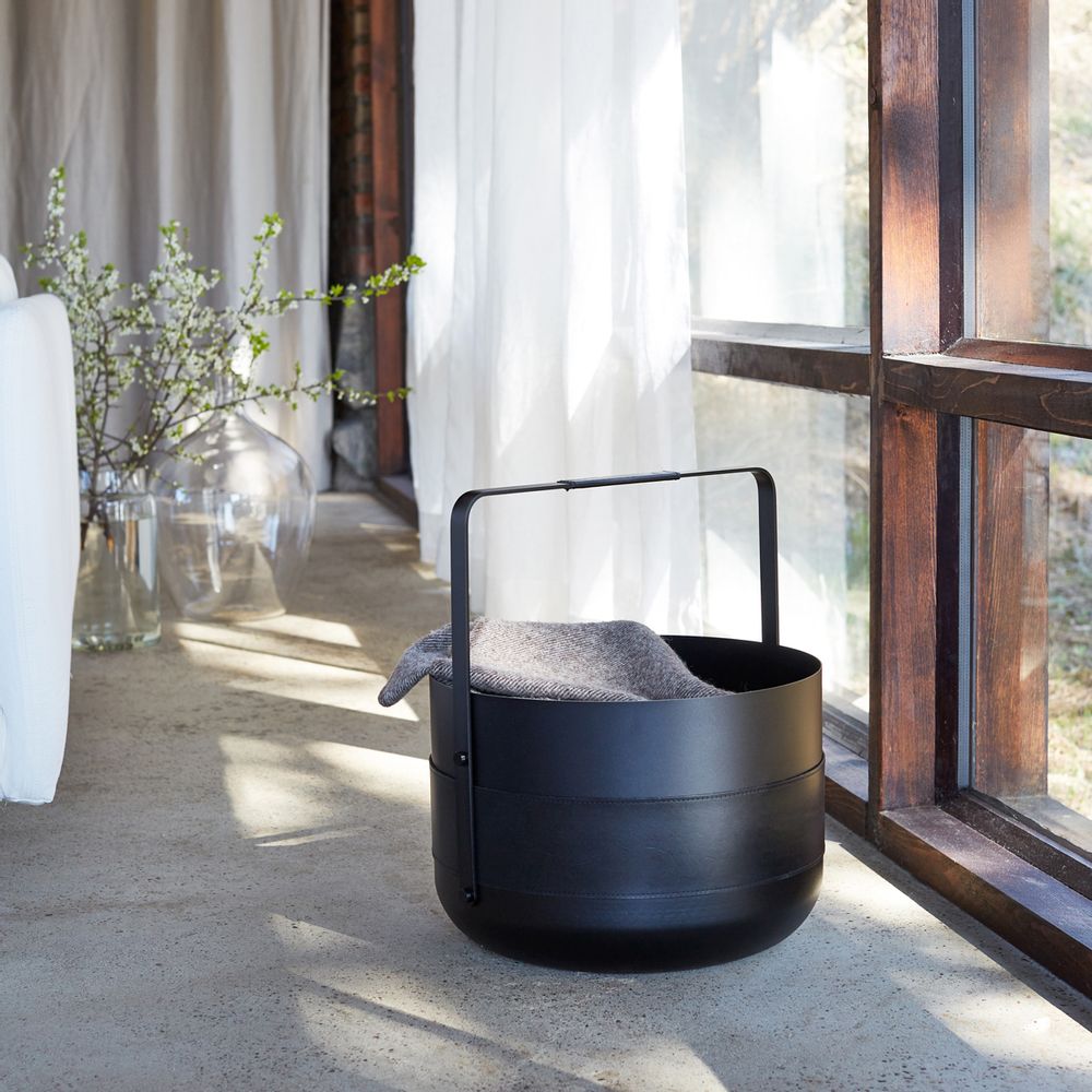 Design objects - Emma Basket - Noir - ELDVARM