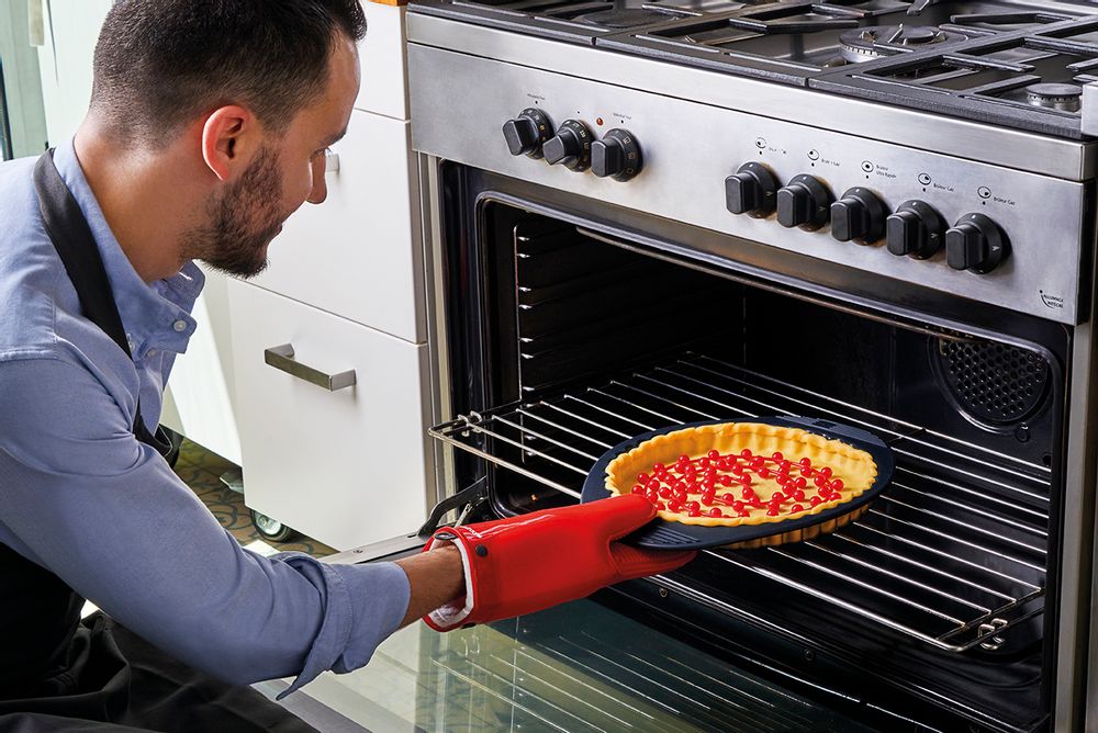 Kitchen utensils - BAKING CHAIN SILICONE PIE BOTTOM - RED - M&CO