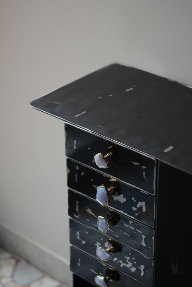 Objets design - Table de chevet, commode - TITI - PATRIZIA CORVAGLIA JEWELRY AND ART