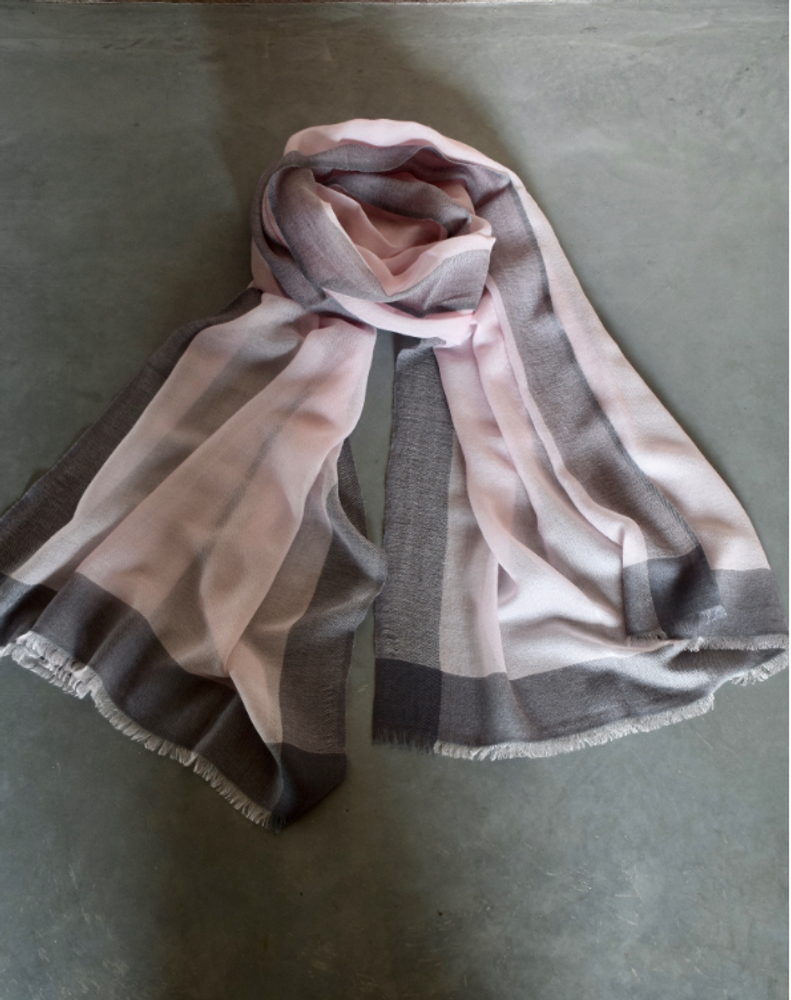 Foulards et écharpes - Etole Sparge avec bordure - PATRIZIA D.