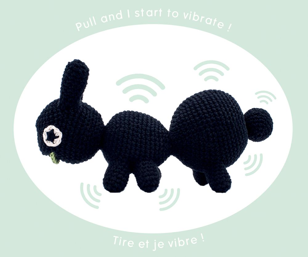 Jouets enfants - FANNY LA FOURMI - JOUET VIBRANT EN COTON BIO - MYUM - THE VEGGY TOYS