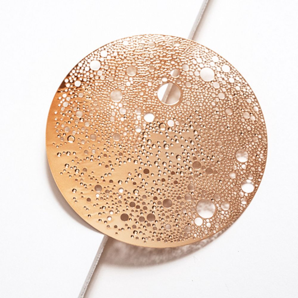 Jewelry - Lunar magnetic brooche - TOUT SIMPLEMENT,