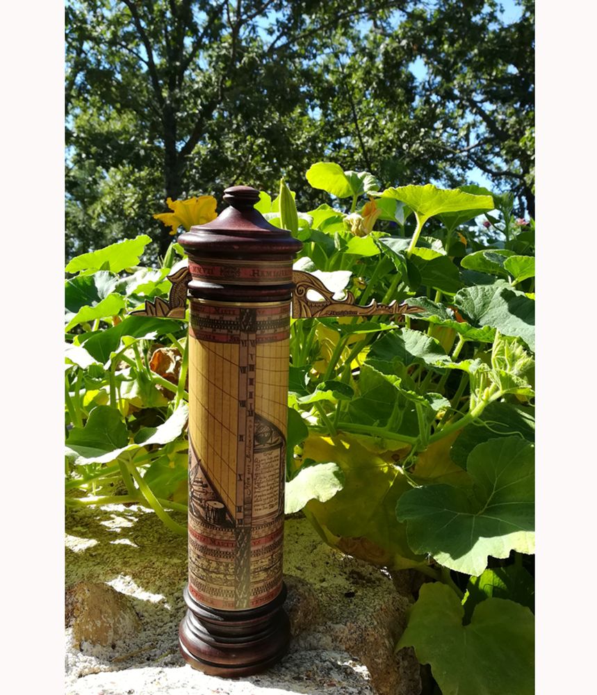 Gifts - Sundial Vertical Cylindrical - HEMISFERIUM