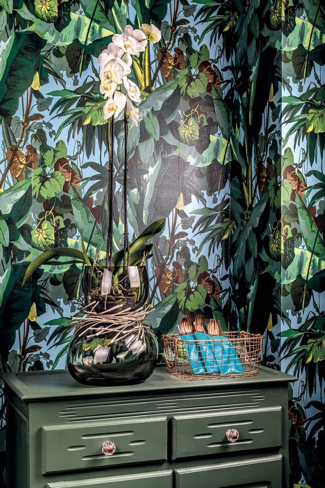 Vases - Cabaret Vase - VANESSA MITRANI