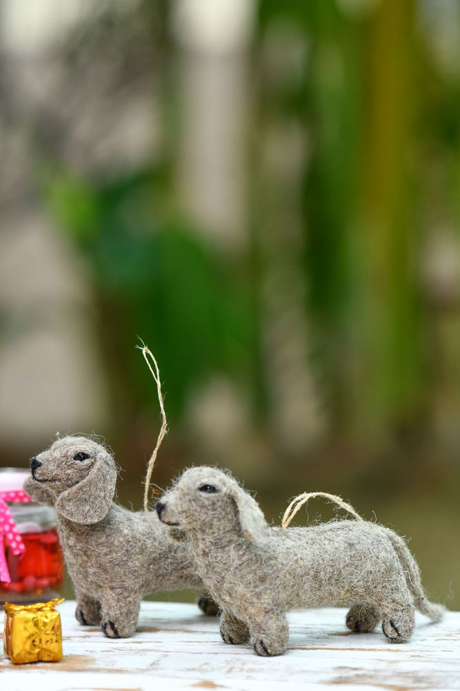 Christmas garlands and baubles - Handmade Felt Toys and Christmas Ornaments - DE KULTURE WORKS