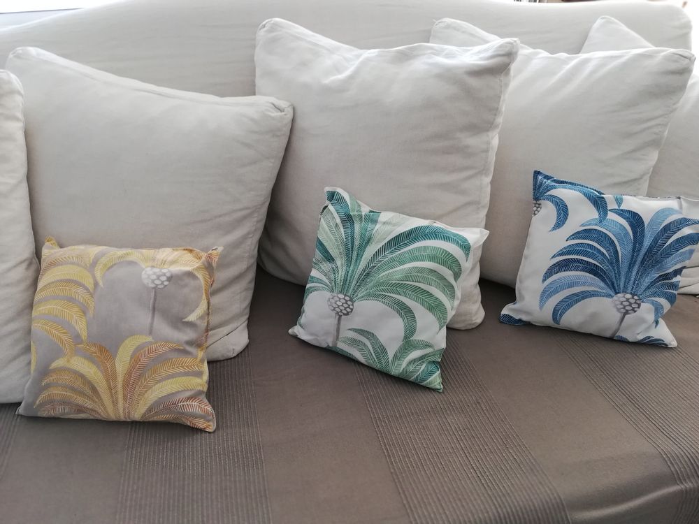 Fabric cushions - Perfume Diffuser Cushion - GAULT PARFUMS