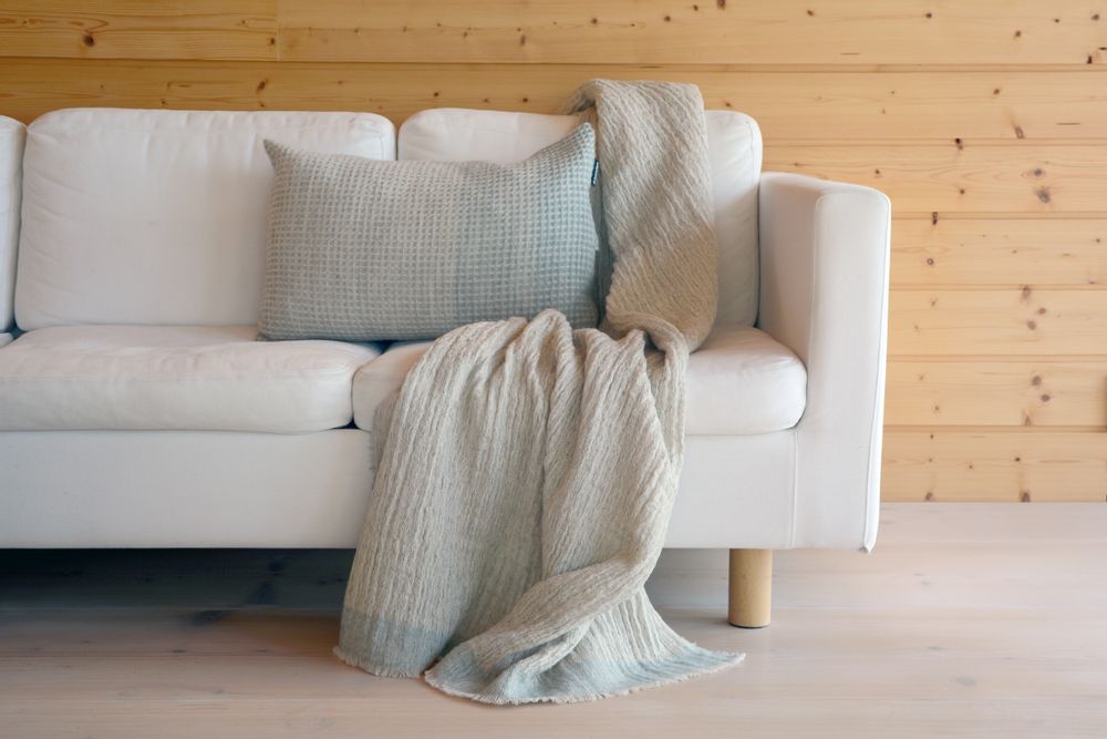 Homewear - Finnish lamb wool / natural linen blanket with plant dyed stripes, Tuiskut - BONDEN