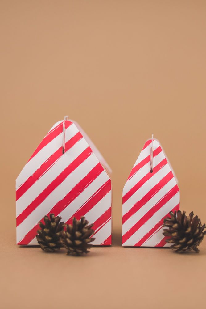Christmas garlands and baubles - Favor Boxes - PAPERHOLIC ALL BOUT PAPER