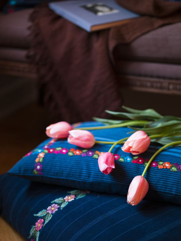 Coussins textile - Broderies. - IXCASALA