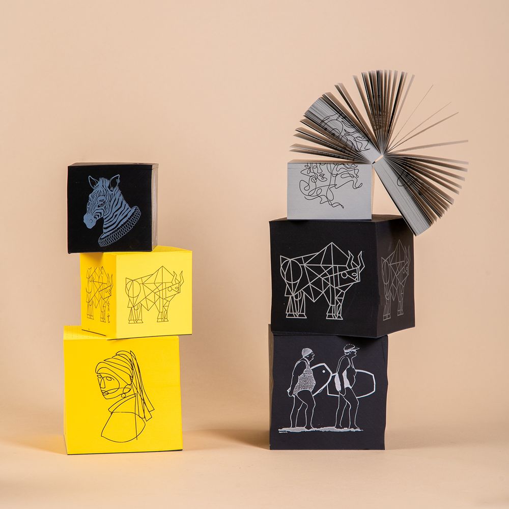 Cadeaux - Cube de papier illustré d'artiste - 7.5X7.5 cm - PULP SHOP