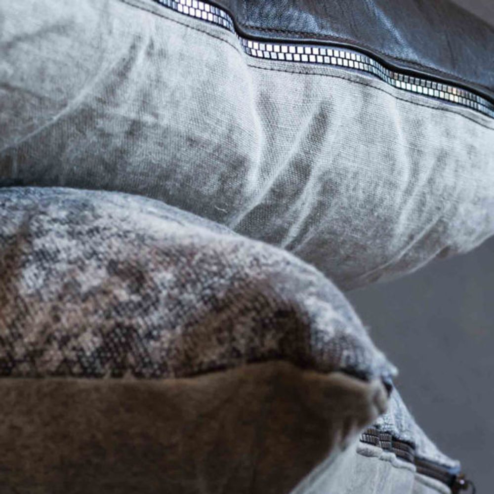 Cushions - LEATHER CUSHION - MIKMAX BARCELONA