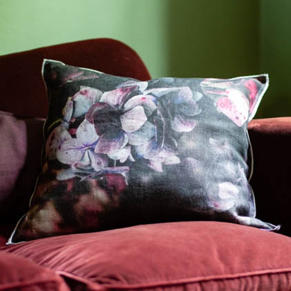 Fabric cushions - "PETALI" collection - Printed Linen Pillow, throws and table decorations - BORGO DELLE TOVAGLIE