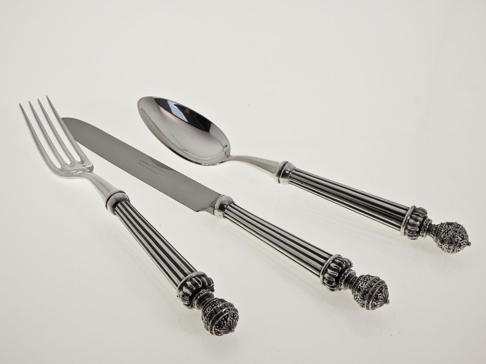 Unique pieces - SILVERWARE BY AUTHORS - LAURET STUDIO,