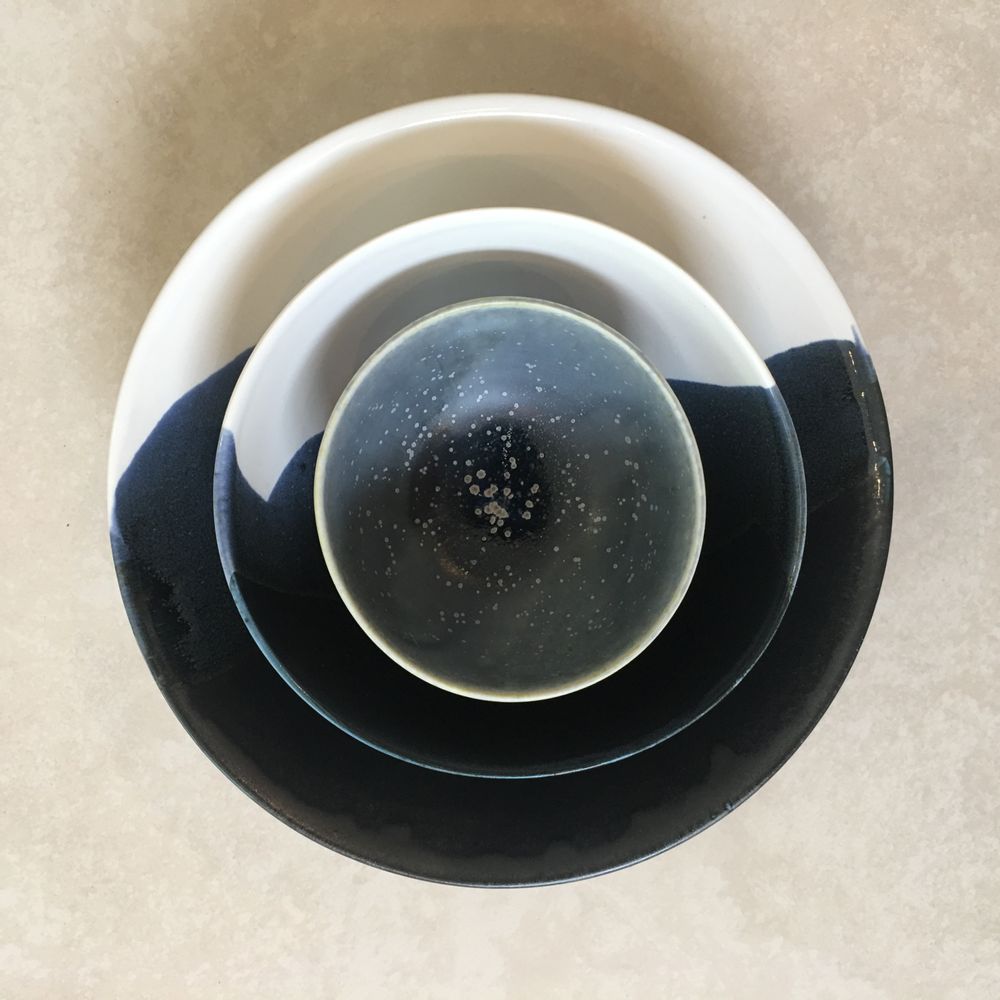 Formal plates - Gallaxy collection porcelain open bowl - MARTINE MIKAELOFF