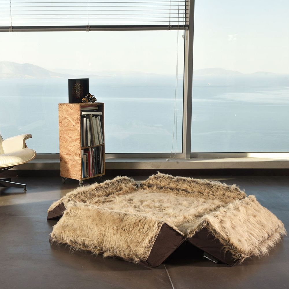 Ottomans - PET BOX WITH ARTIFICIAL FUR - POUFOMANIA