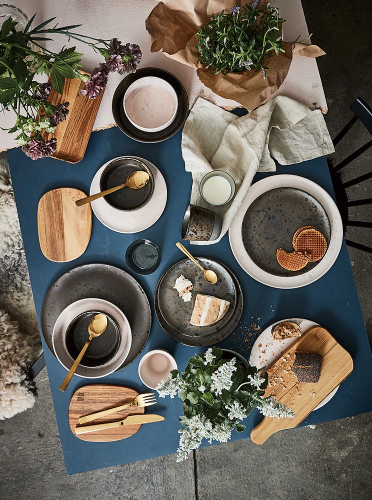 Everyday plates - RAW Nordic Nude, Nordic Black, Nordic Grey, Nordic Brown - AIDA