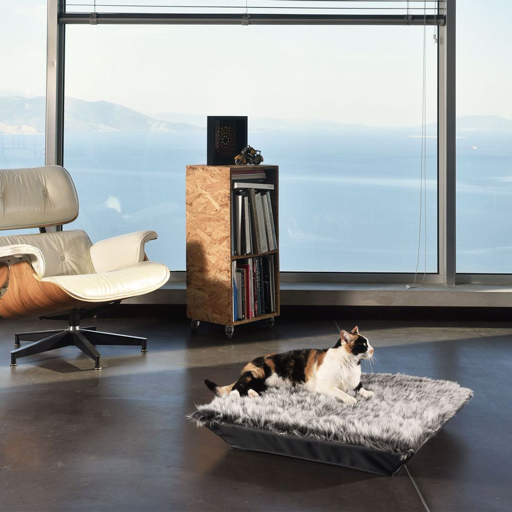 Ottomans - PET BED WITH ARTIFICIAL FUR - POUFOMANIA