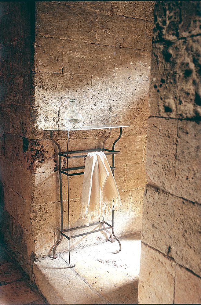 Objets de décoration - Meubles d'appoint - TADÉ PAYS DU LEVANT