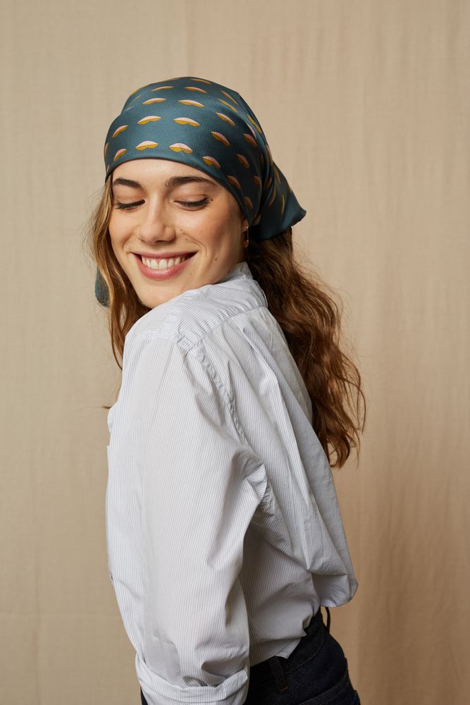 Scarves - Silk Scarf - Design 435 Dutch Blue - MOISMONT