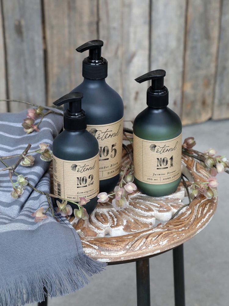 Beauty products - Éternel hand care - CHIC ANTIQUE A/S