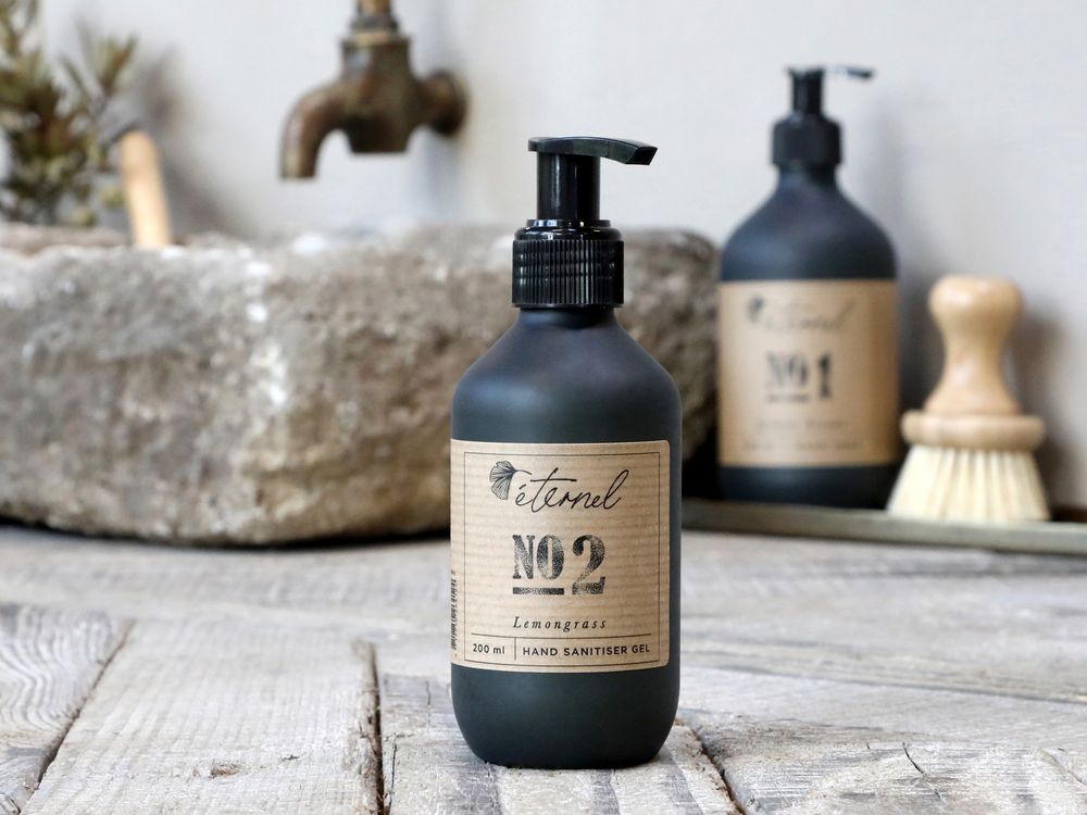 Beauty products - Éternel hand care - CHIC ANTIQUE A/S