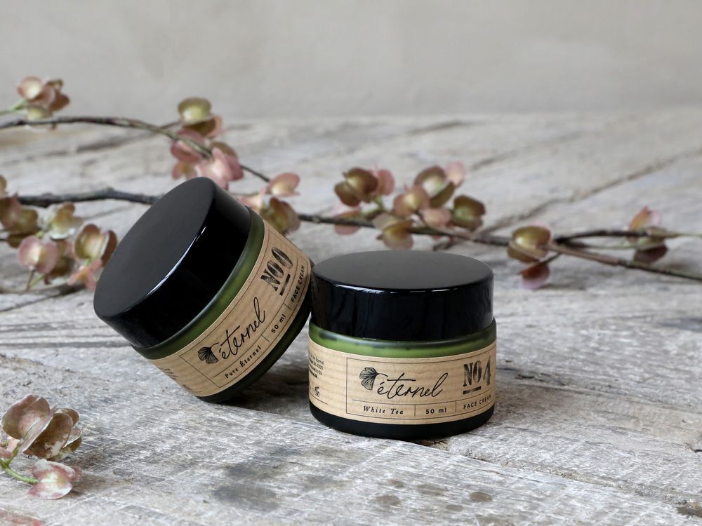 Objets de décoration - Soins du visage Éternel. - CHIC ANTIQUE A/S