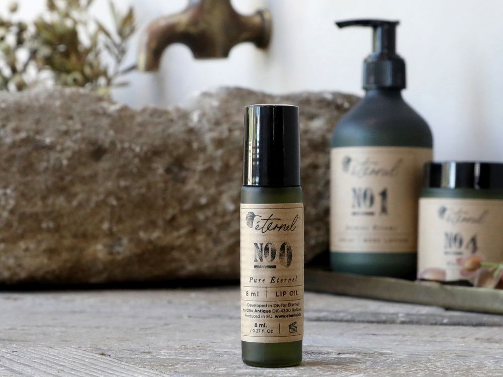 Objets de décoration - Soins du visage Éternel. - CHIC ANTIQUE A/S