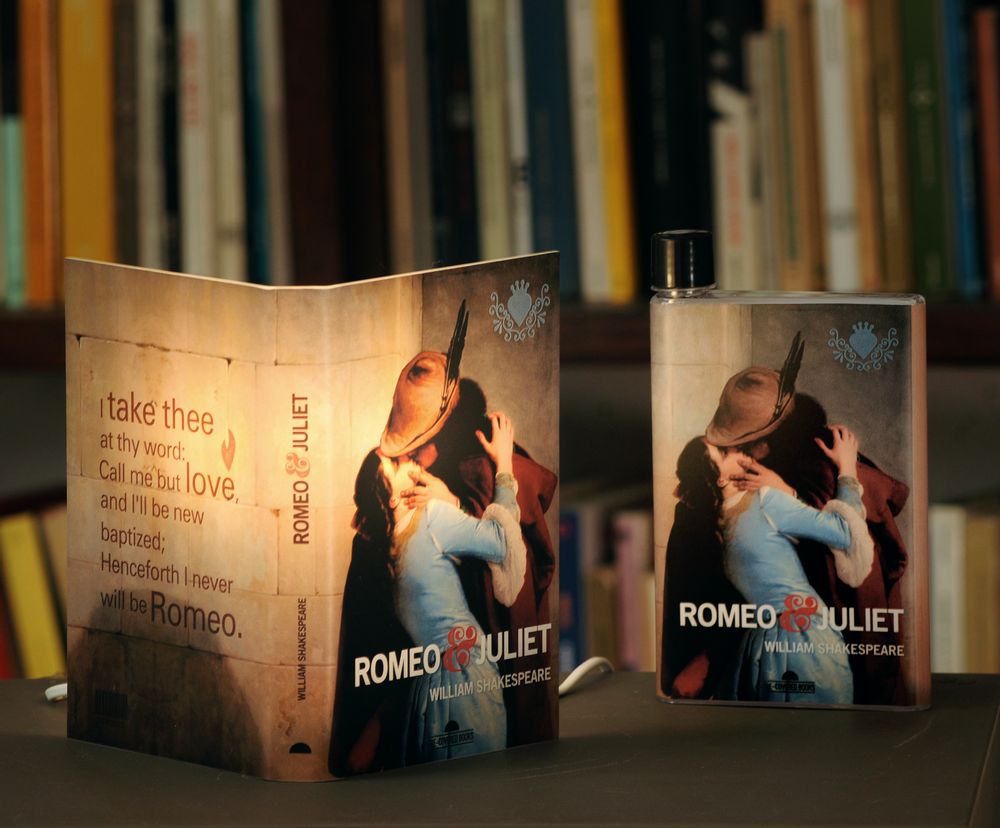 Cadeaux - Book Bottle - Livre-Gourde - ABAT BOOK - ART FRIGÒ