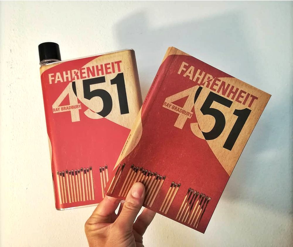 Cadeaux - Book Bottle - Livre-Gourde - ABAT BOOK - ART FRIGÒ
