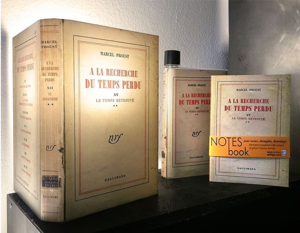 Cadeaux - Book Bottle - Livre-Gourde - ABAT BOOK - ART FRIGÒ