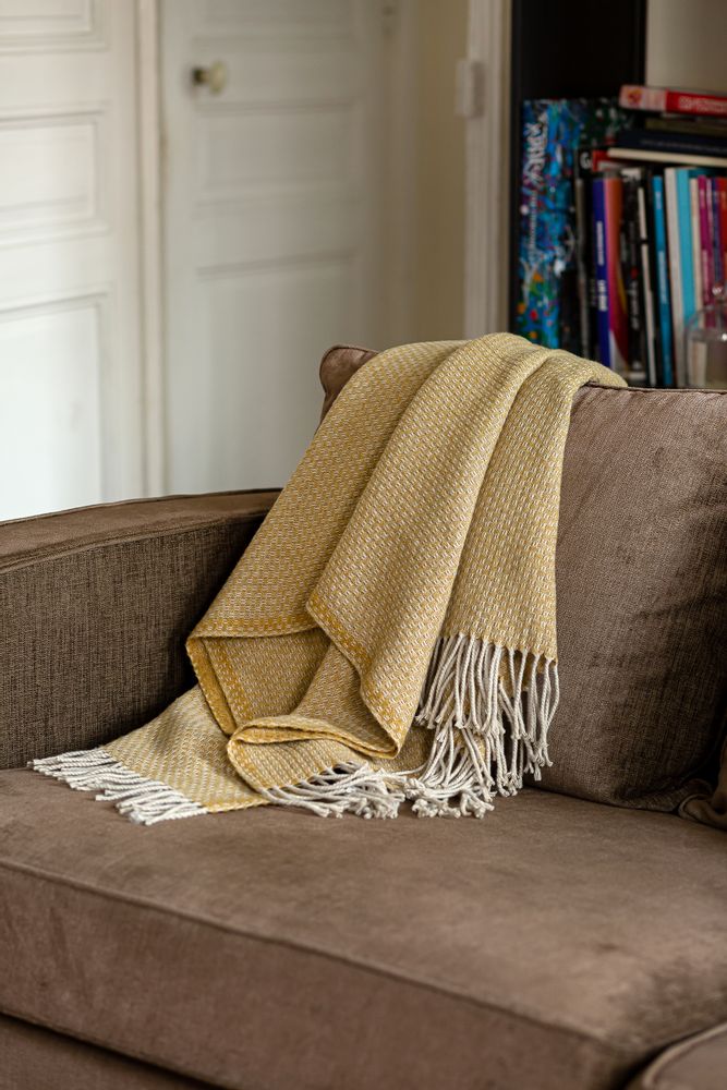 Decorative objects - FEROE tweed effect throw - TOISON D'OR